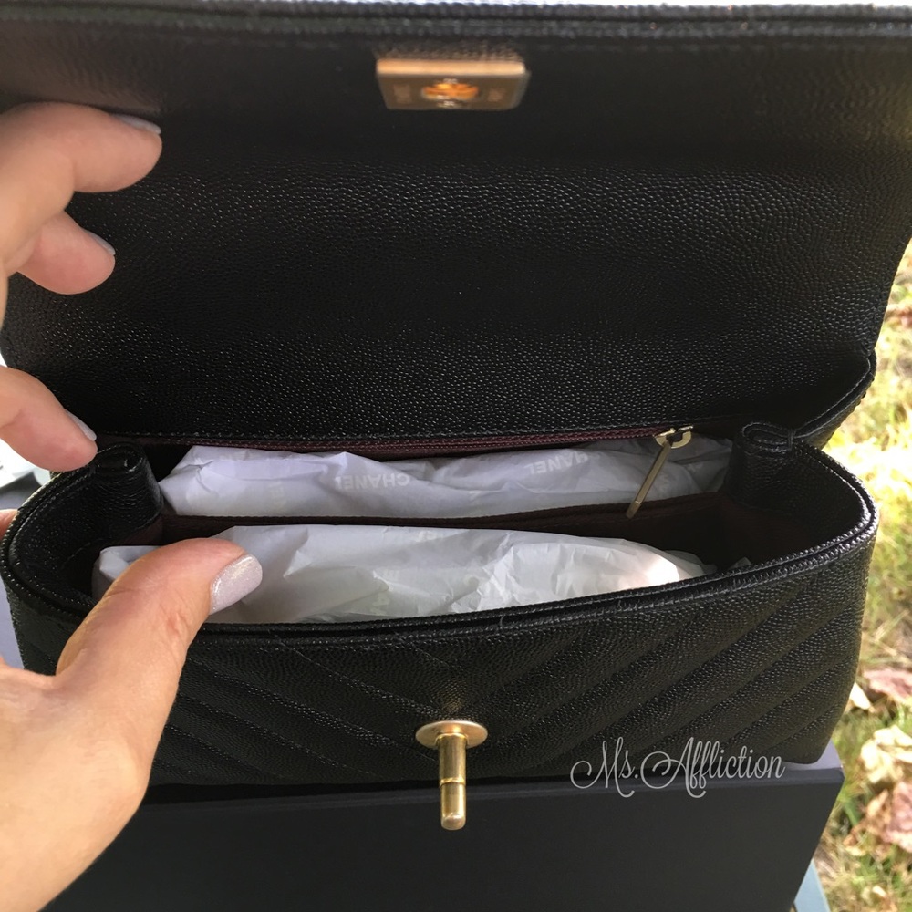 CHANEL Authentic CC Coco Handle Caviar Flap Bag - Picture 4 of 8